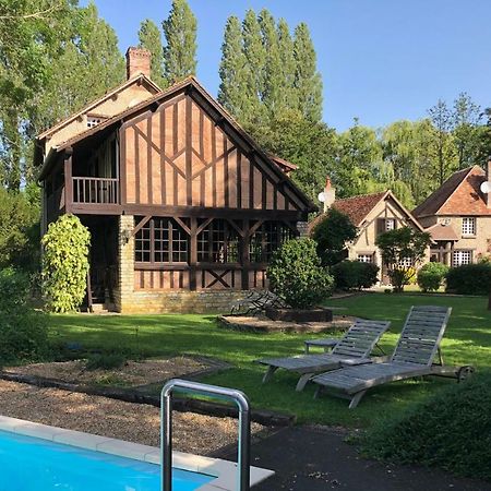 Le Domaine Du Moulin Foulon Hotel Essay Bagian luar foto