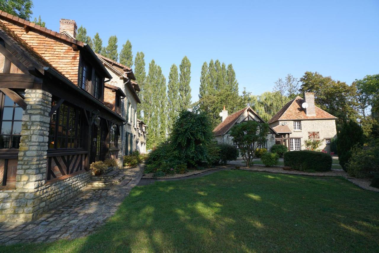 Le Domaine Du Moulin Foulon Hotel Essay Bagian luar foto