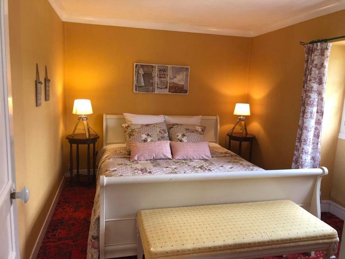 Le Domaine Du Moulin Foulon Hotel Essay Bagian luar foto