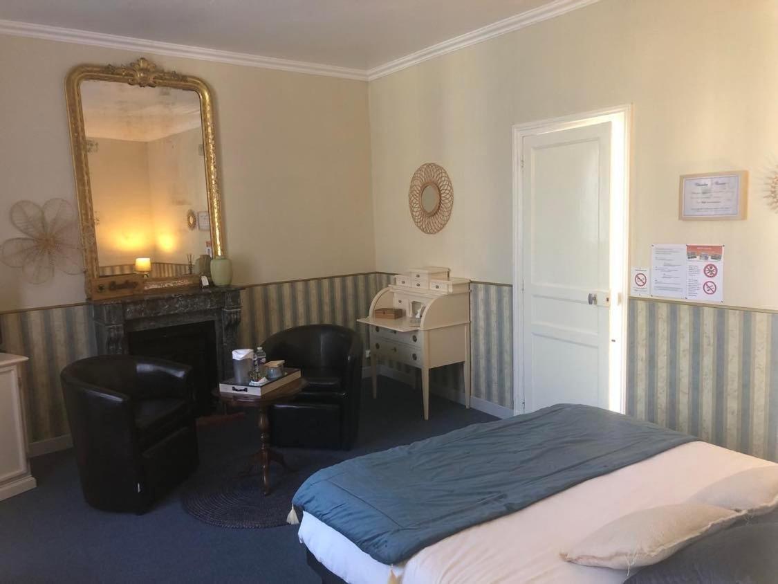 Le Domaine Du Moulin Foulon Hotel Essay Bagian luar foto