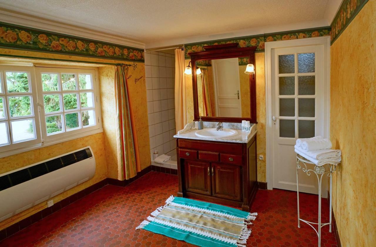 Le Domaine Du Moulin Foulon Hotel Essay Bagian luar foto